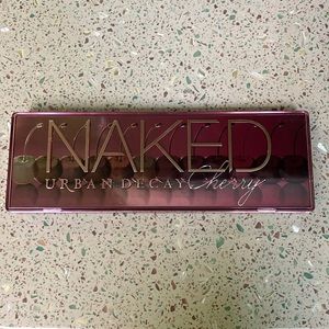 Urban Decay Naked Cherry Palette